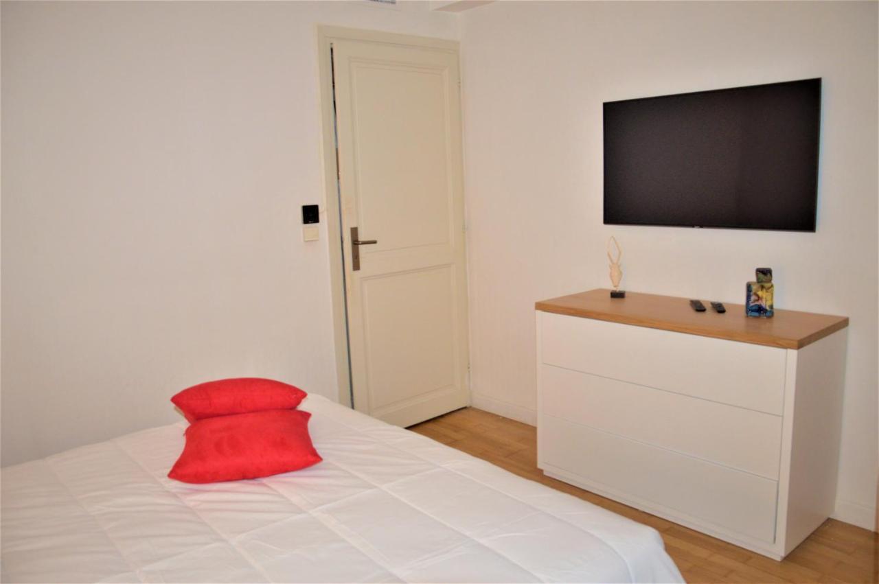 Grand T2 Standing Ajaccio Proche Centre Et Plages Vue Panoramique Parking Prive Exterior photo